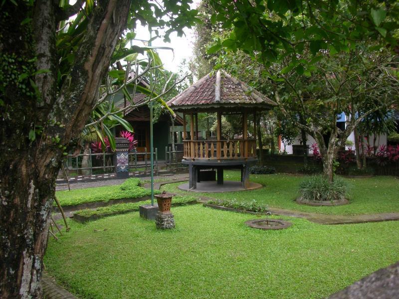 Hotel Minak Jinggo Banyuwangi  Luaran gambar